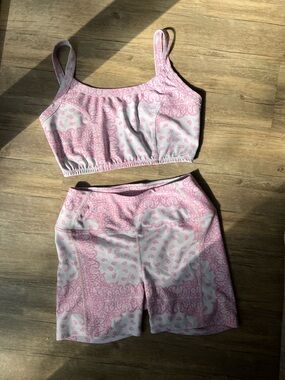 Year of Ours Pink Bandana Crop Top and Bike Shorts Set Size M